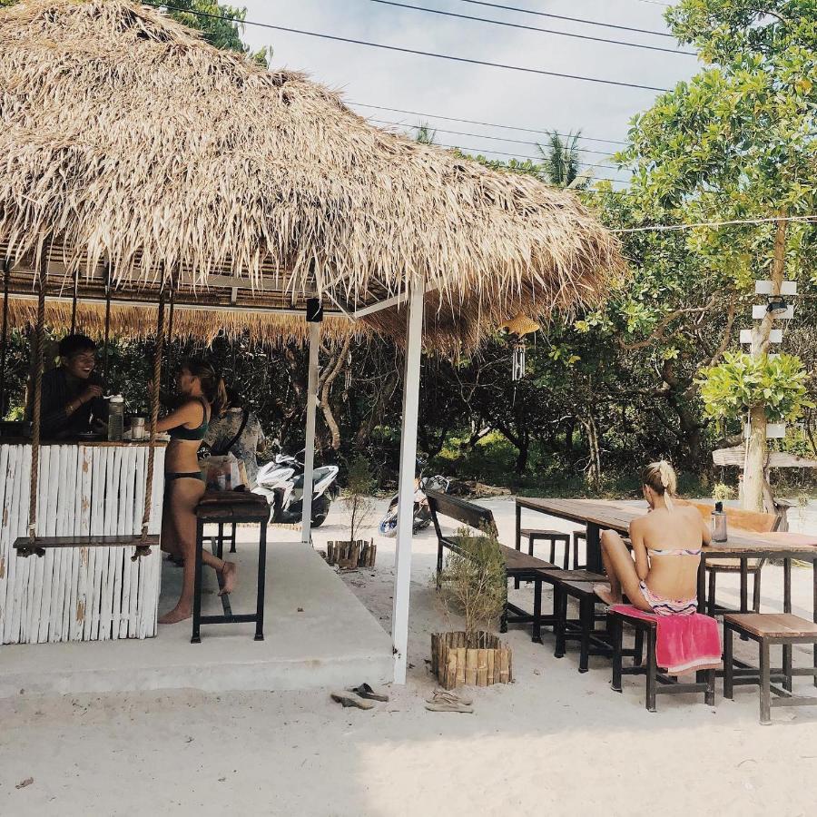 Tropical Hostel Koh Phayam Extérieur photo
