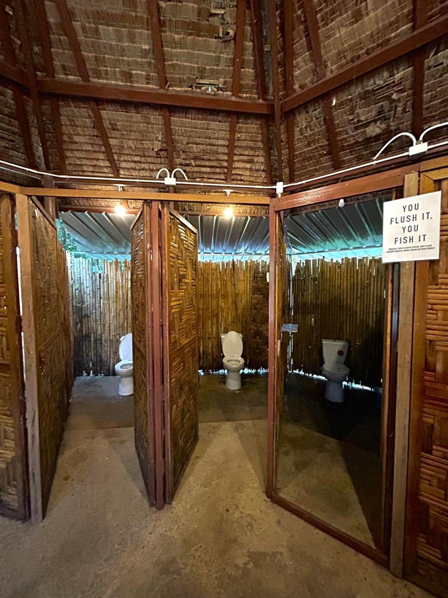 Tropical Hostel Koh Phayam Extérieur photo