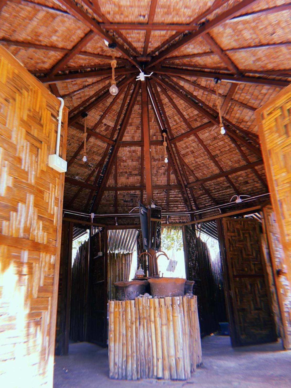 Tropical Hostel Koh Phayam Extérieur photo