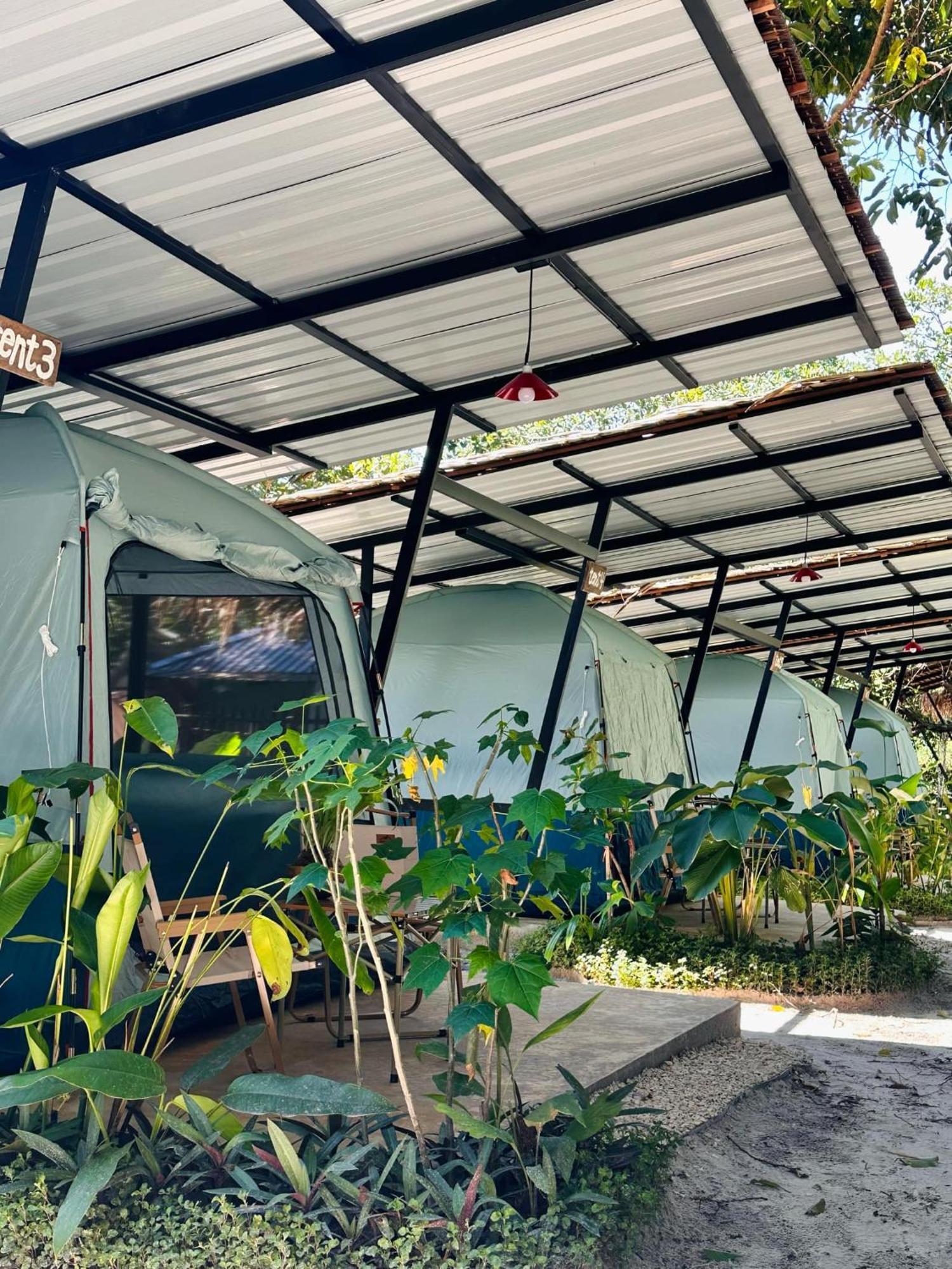 Tropical Hostel Koh Phayam Chambre photo